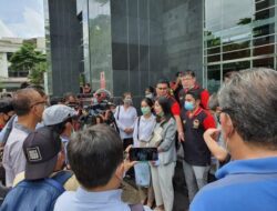 LQ Indonesia Lawfirm Soroti Kaburnya Tersangka Kresna Kurniadi Sastrawinata Dan Michael Steven Dari Kejaran Tipideksus Mabes Polri