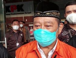 Mantan Bupati Sidoarjo Tersangka Gratifikasi Rp15 Miliar Modus Ucapan Hari Lebaran