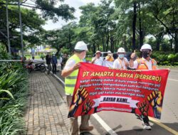 Presidium Vendor dan Mandor Indonesia Gelar Unjuk Rasa di Depan Kantor PT Amarta Karya