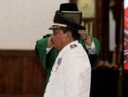 Khofifah Lantik Marhaen sebagai Bupati Nganjuk Gantikan Novi Rahman