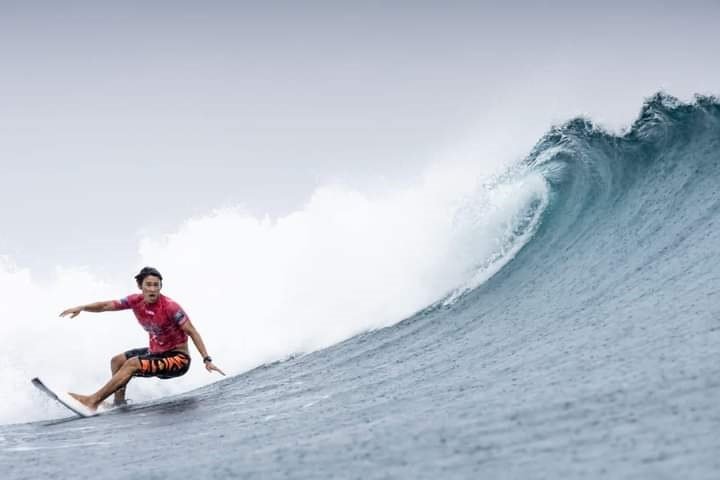 Surfing Paradise: Destinasi Surfing Terbaik di Indonesia