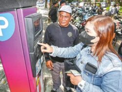 Langkah Tegas Dinas Perhubungan Surabaya Hadapi Perilaku Juru Parkir Nakal