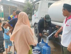 Bantu Warga Terdampak Kekeringan, PMI Banten Salurkan Air Bersih