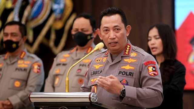 Kapolri Tegaskan Tak Berlakukan Tilang Manual saat Libur Natal dan Tahun Baru