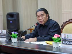 Sampaikan LKPj Tahun Anggaran 2023, Pj Gubernur Al Muktabar: Capaian Indikator Makro Provinsi Banten Cukup Baik