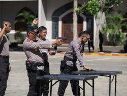 Selain Mengasah Iman di Bulan Suci Ramadhan, Satbrimob Polda Banten Juga Terus Mengasah Kemampuan Menembak Senpi Pendek