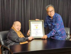 Kegiatan Donor Darah HUT ke-7 SMSI Raih Penghargaan MURI