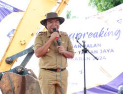 Pj Gubernur Al Muktabar Lakukan Groundbreaking Pembangunan Ruas Jalan Sumur – Taman Jaya Pandeglang
