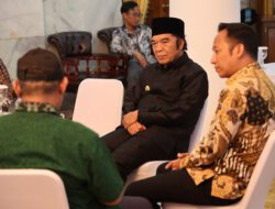 Pj Gubernur Al Muktabar Sebut Pemprov Banten Terus Menggiatkan Layanan Pendidikan