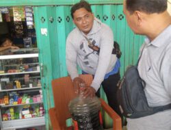Pemilik Toko di Sidoarjo Diamankan Polisi Gegara Jual Bensin Campur Air Radiator