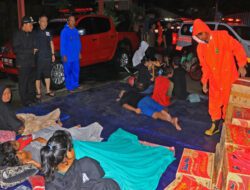 Pemkot Tangerang Evakuasi Warga yang Terdampak Banjir