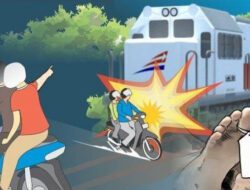 Pemotor Asal Surabaya Meninggal Usai Tertabrak KA di Taman Sidoarjo