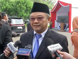 Dana BOS Kerap Disalahgunakan, Mendikdasmen Abdul Mu’ti Minta Semua Pihak Mengawasi