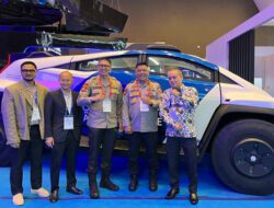 Dirpamobvit Korsabhara Baharkam Polri Kunjungi Event Indodefence 2025 di Kemayoran