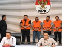 KPK Tahan Empat Tersangka Kasus Suap Dana Hibah Jatim