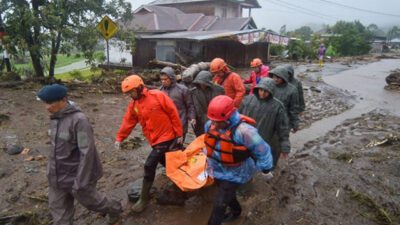 Banjir dan Longsor di Sumatera, Kemensos Salurkan Bantuan Rp 2,6 Miliar