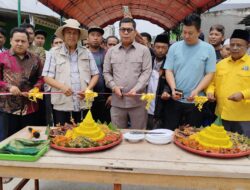 Ketua DPRD Banten, H. Fahmi Hakim Resmikan Pembangunan Jalan hasil Swadaya di Perumahan Senopati